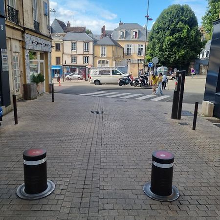 Sweet Nina Jazz Appartement Pour 5 Voyageurs, Situe A La Place De La Republique, Avec Parking Et Lit Queen Size ルマン エクステリア 写真